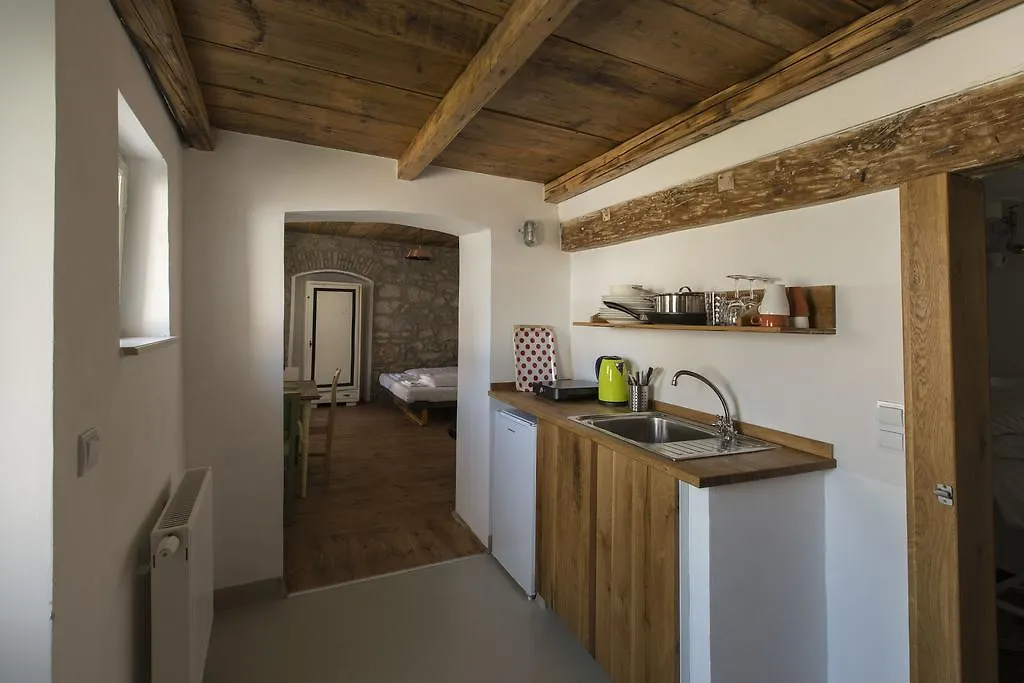 Plitzner Belvárosi Apartmanház Eger Apartman