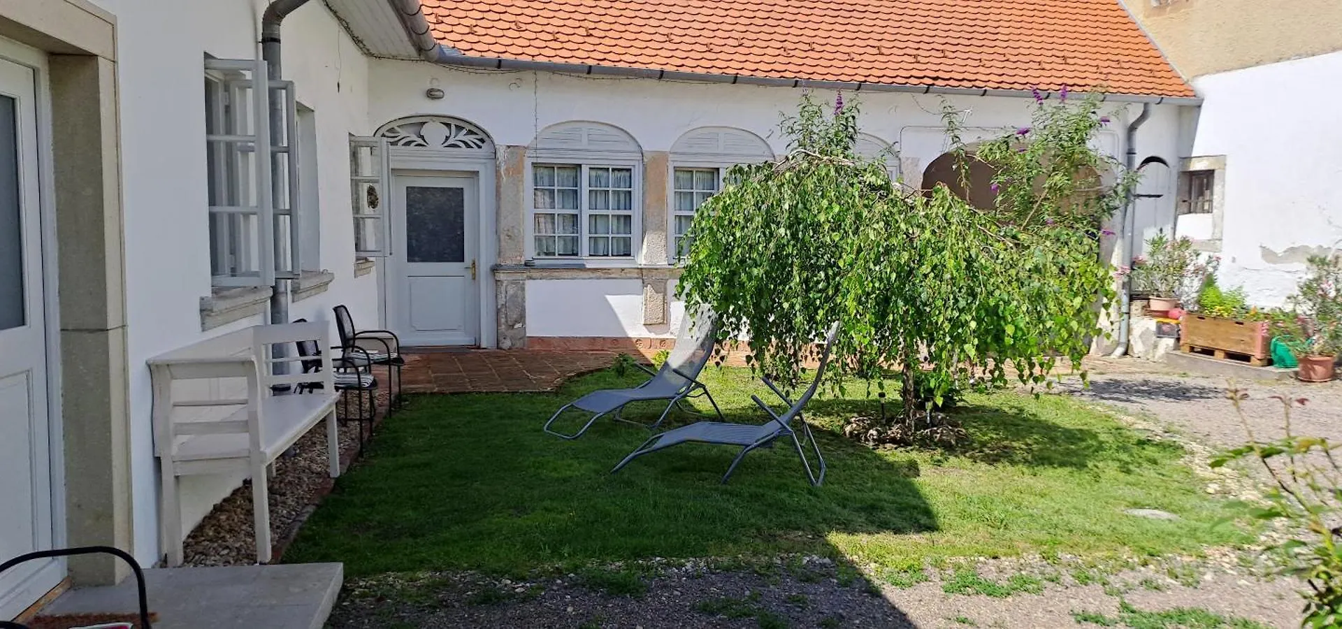 Plitzner Belvárosi Apartmanház Erlau Apartment