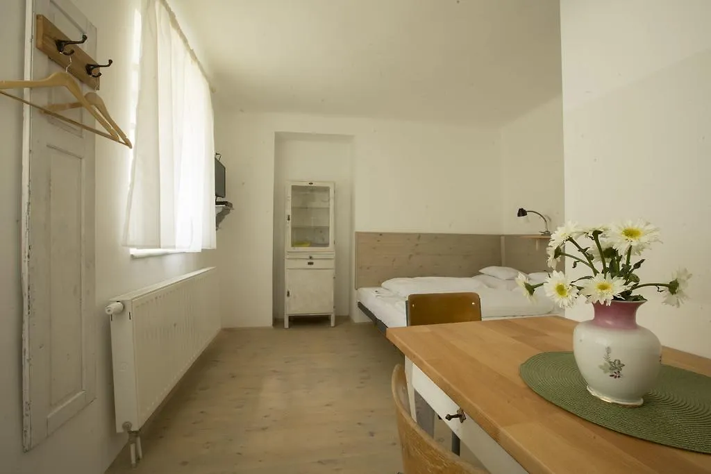 Plitzner Belvarosi Apartmanhaz Eger Apartment