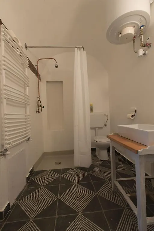 Plitzner Belvarosi Apartmanhaz Eger Apartment